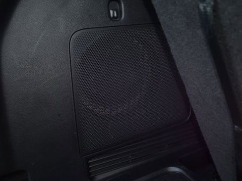 Used 2024 Ford Explorer Limited image 43