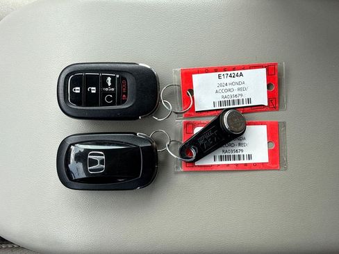 Certified 2024 Honda Accord EX image 4