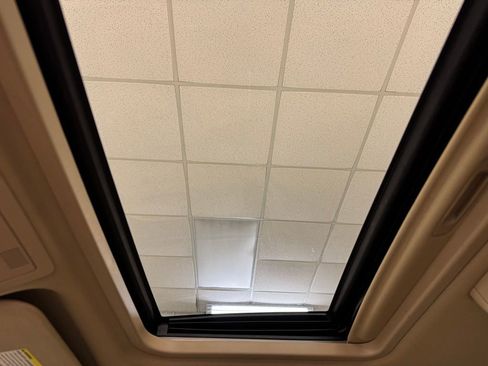 Used 2013 GMC Yukon Denali image 45