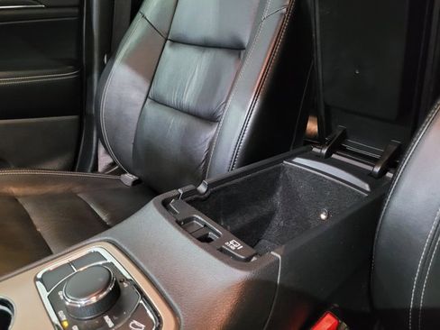 Used 2016 Jeep Grand Cherokee Limited image 43