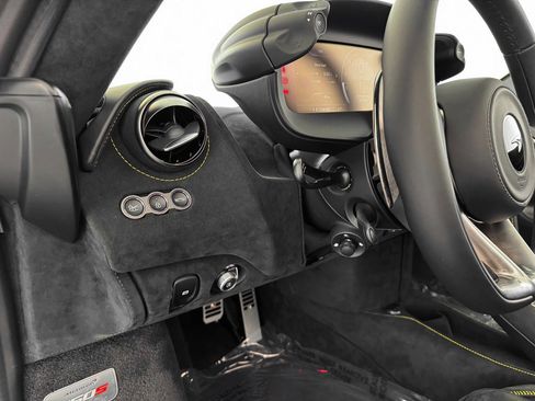 New 2026 McLaren 750S Spider image 16