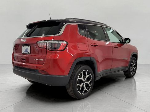 Used 2025 Jeep Compass Limited AWD/4WD image 20