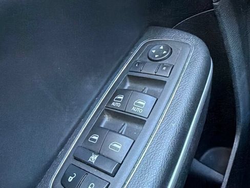Used 2022 Dodge Charger Police AWD/4WD image 11