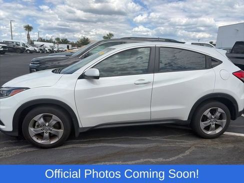 Used 2021 Honda HR-V LX image 4