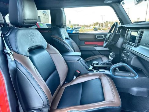 Used 2023 Ford Bronco Outer Banks image 27