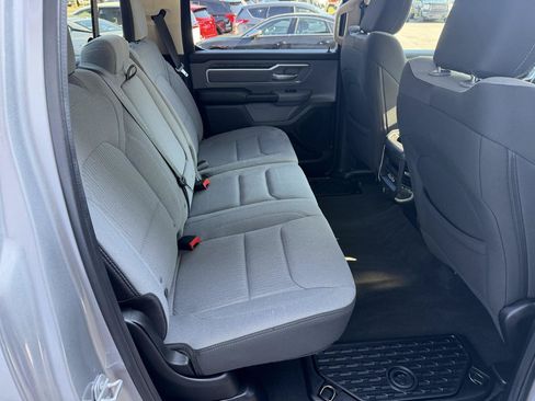 Used 2020 RAM 1500 Big Horn AWD/4WD image 11