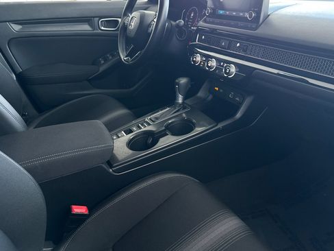 Used 2024 Honda Civic Sport image 32