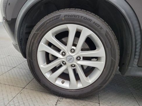 Used 2016 Nissan Juke S image 31