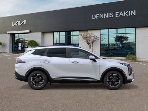 New 2026 Kia Sportage EX image 7