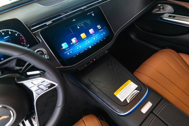 New 2026 Mercedes-Benz E 350 4MATIC Sedan image 24