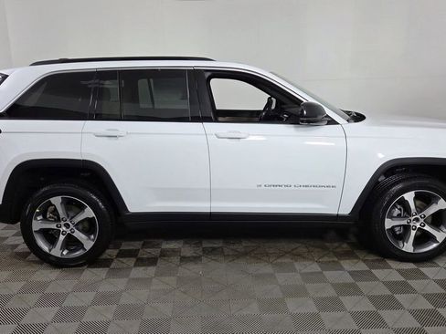 New 2026 Jeep Grand Cherokee Limited image 8