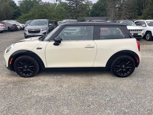 Used 2019 MINI Cooper 2-Door Hardtop FWD image 8