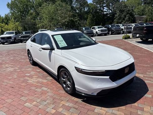 Used 2023 Honda Accord EX-L image 38