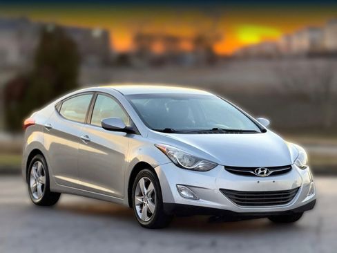 Used 2013 Hyundai Elantra GLS w/ Preferred Pkg image 1