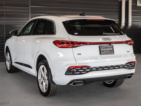 New 2025 Audi Q5 Premium AWD/4WD image 2