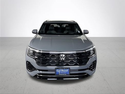 Certified 2025 Volkswagen Atlas Cross Sport SEL Premium R-Line AWD/4WD image 3