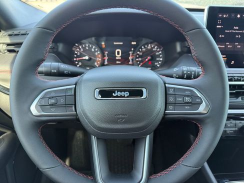 New 2026 Jeep Compass Trailhawk image 24