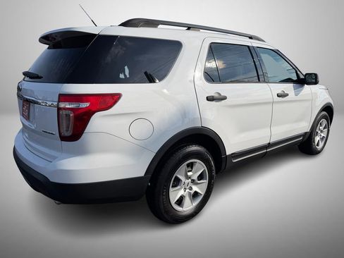 Used 2014 Ford Explorer FWD image 3