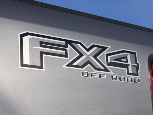 Used 2021 Ford F250 Lariat image 17