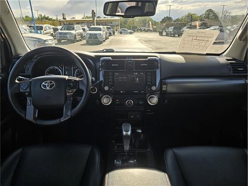 Used 2022 Toyota 4Runner TRD Off-Road Premium AWD/4WD image 5