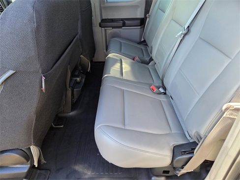 Used 2018 Ford F150 XL w/ Equipment Group 101A Mid image 10