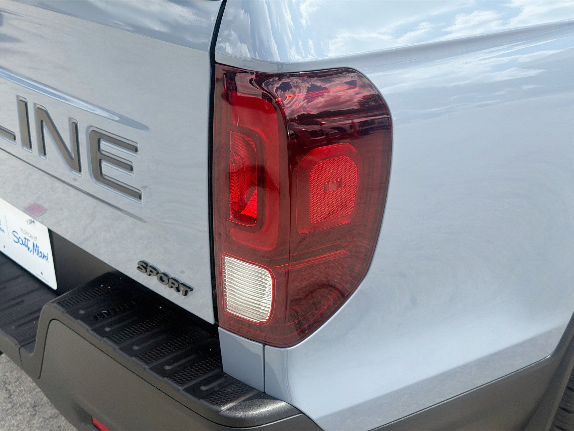 Certified 2024 Honda Ridgeline Sport image 27