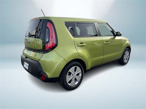 Used 2016 Kia Soul Base image 5