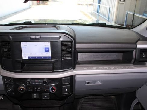 Used 2025 Ford F250 XL w/ XL Off-Road Package AWD/4WD image 27