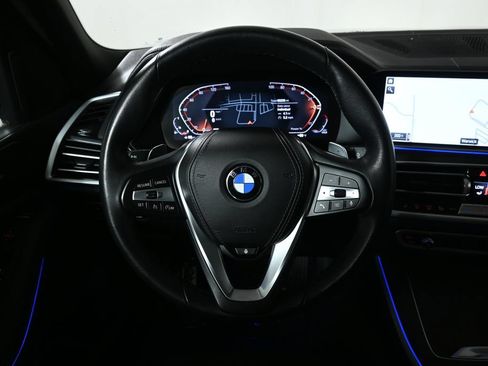Used 2023 BMW X5 xDrive40i w/ Premium Package AWD/4WD image 18