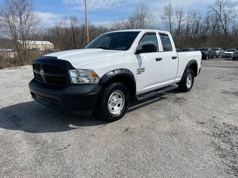 Used 2019 RAM 1500 ST image 3