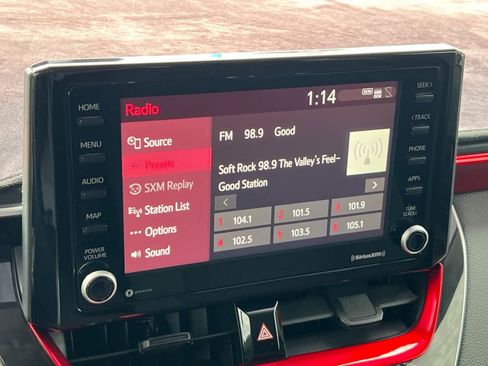 Used 2022 Toyota Corolla LE image 17