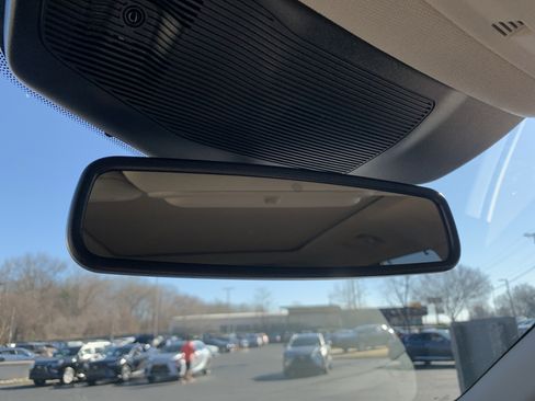 Used 2023 Ford Explorer Limited w/ Equipment Group 301A image 27