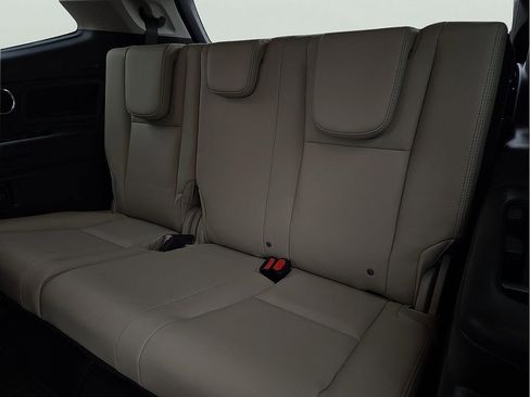 Used 2024 Subaru Ascent Limited w/ Technology Package image 10