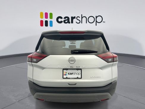Used 2023 Nissan Rogue SV AWD/4WD image 4
