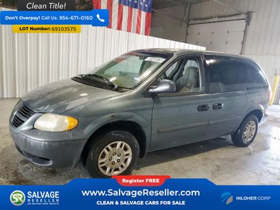 Used 2005 Dodge Caravan SE w/ Popular Equipment Group