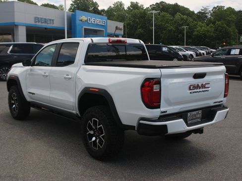 Used 2024 GMC Canyon AT4X AWD/4WD image 6