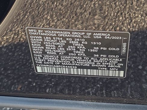 Used 2023 Volkswagen Atlas SE image 28