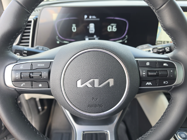 Used 2023 Kia Sportage EX FWD image 39
