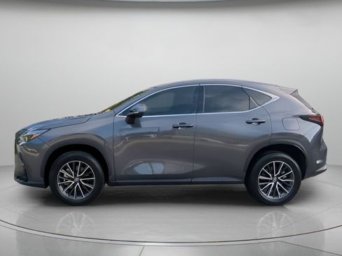 Used 2024 Lexus NX 250 FWD image 16