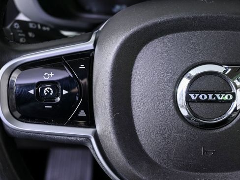 Used 2019 Volvo XC60 T5 Inscription w/ Protection Package Premier image 11