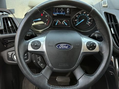 Used 2015 Ford Escape Titanium FWD image 13