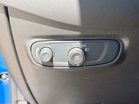 Used 2024 Chevrolet Equinox RS w/ RS Leather Package FWD image 23