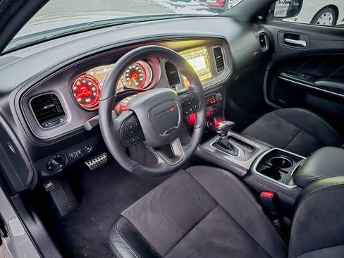 Used 2023 Dodge Charger Scat Pack w/ Plus Group image 9
