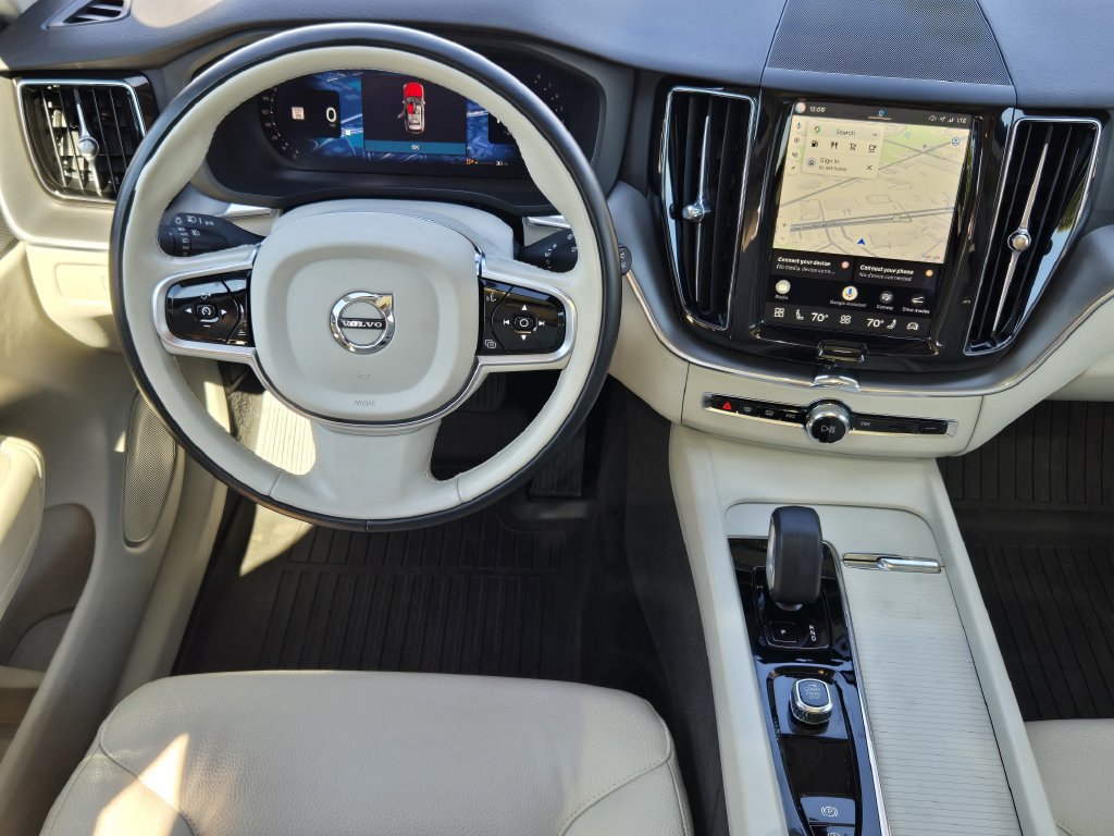 Certified 2025 Volvo XC60 B5 Core w/ Protection Package Premier AWD/4WD image 21
