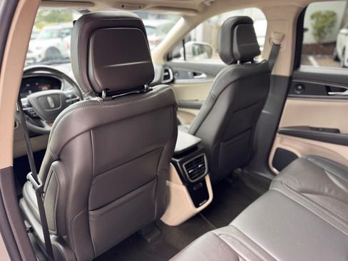 Used 2020 Lincoln Nautilus Reserve w/ Cargo Utility Package AWD/4WD image 22
