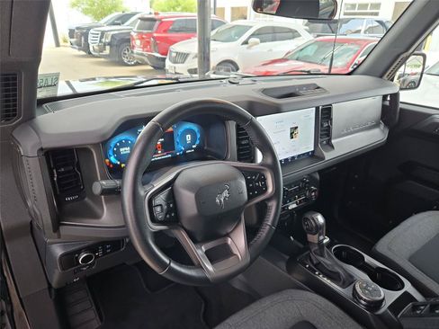 Used 2025 Ford Bronco Big Bend AWD/4WD image 9