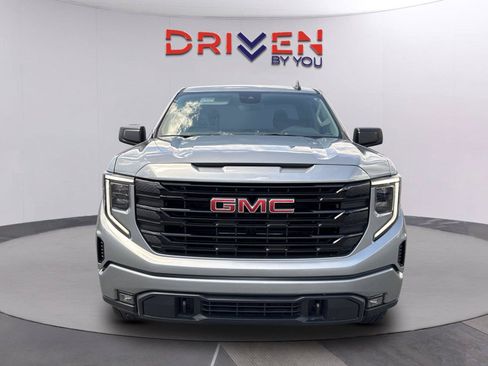 Used 2026 GMC Sierra 1500 Elevation AWD/4WD image 9