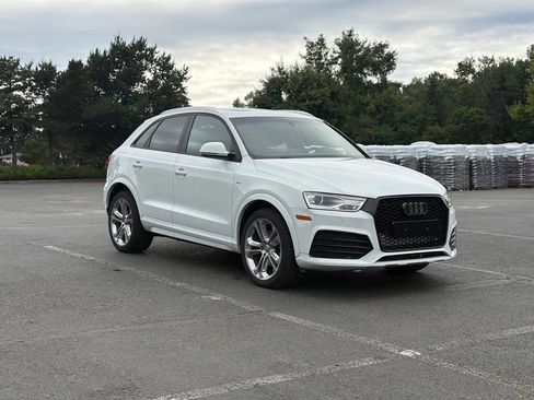 Used 2018 Audi Q3 2.0T Premium w/ Convenience Package AWD/4WD image 7