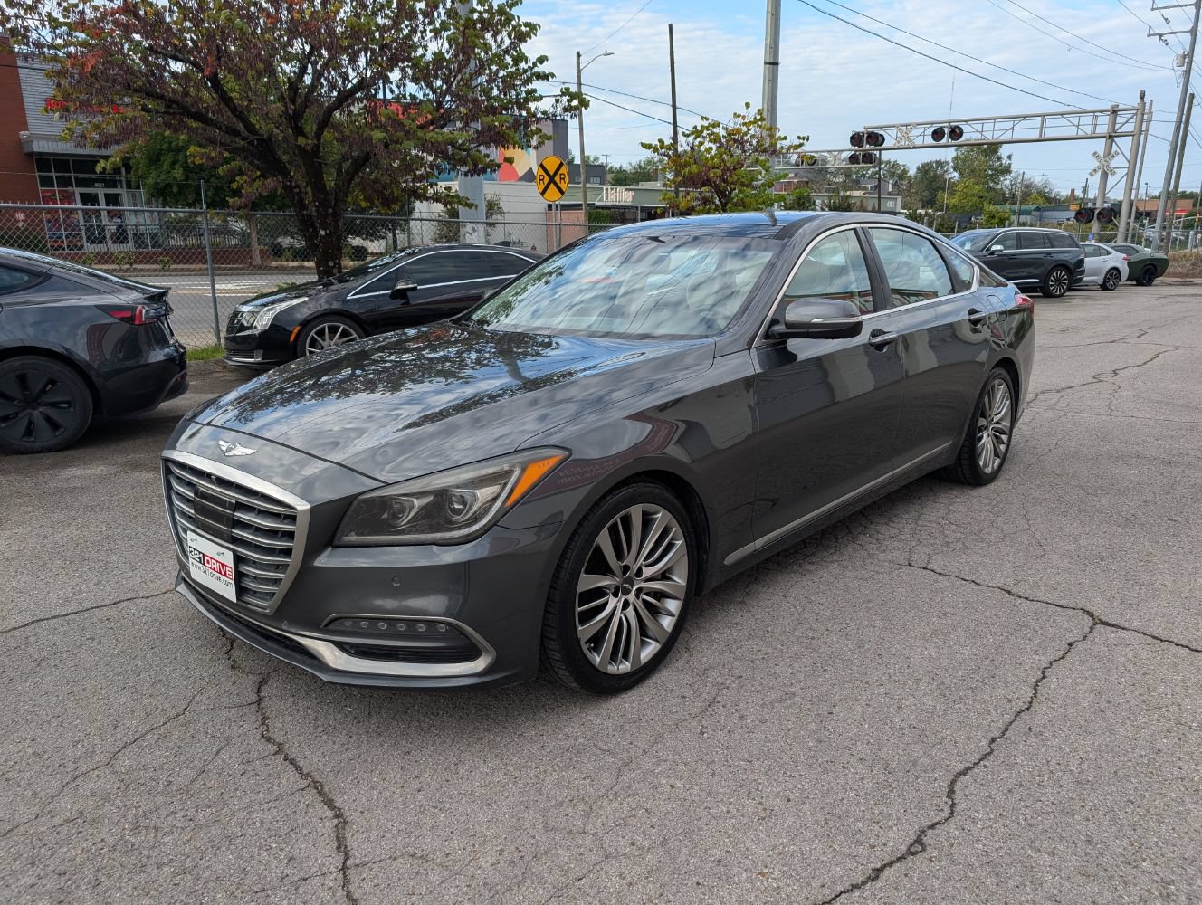 Used 2018 Genesis G80 5.0 Ultimate RWD image 3