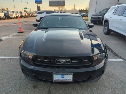 Used 2012 Ford Mustang Premium image 3